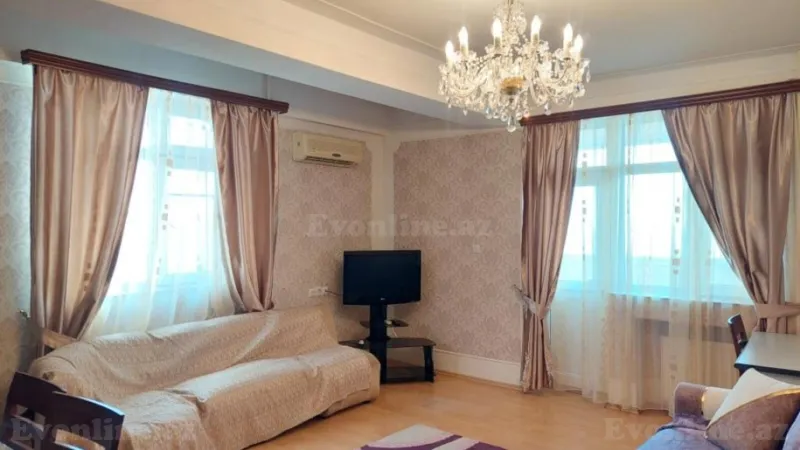 2 otaqlı Mənzil 75 m² Elmlər Akademiyası m. Kirayə verilir