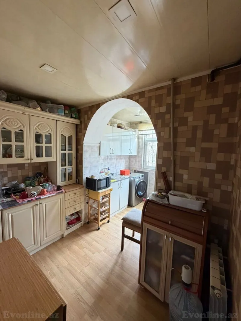 Satılır 2 otaqlı Mənzil Köhnə tikili 45 m² Qara Qarayev m. - şəkil 3