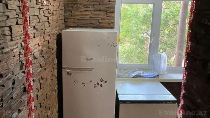 Satılır 3 otaqlı Mənzil Köhnə tikili 75 m² Elmlər Akademiyası m. - şəkil 7