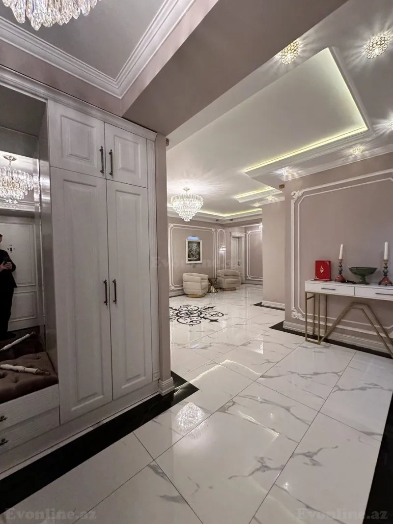 Satılır 4 otaqlı Mənzil Yeni tikili 180 m² Yasamal - şəkil 10