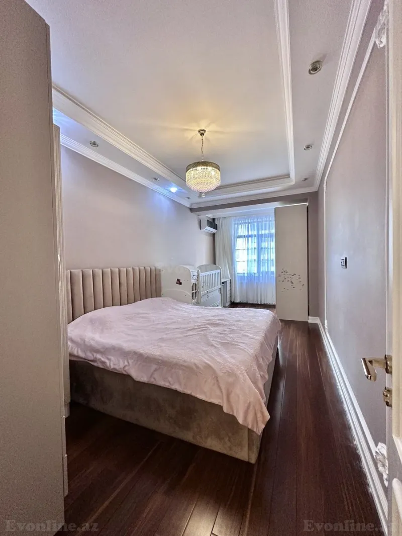 Satılır 4 otaqlı Mənzil Yeni tikili 180 m² Yasamal - şəkil 28