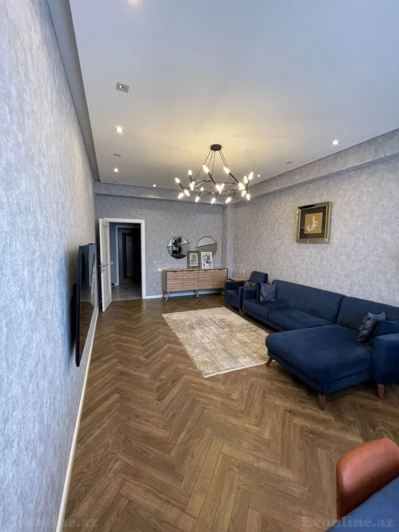 Satılır 3 otaqlı Mənzil Yeni tikili 110 m² İnşaatçılar m. - şəkil 5