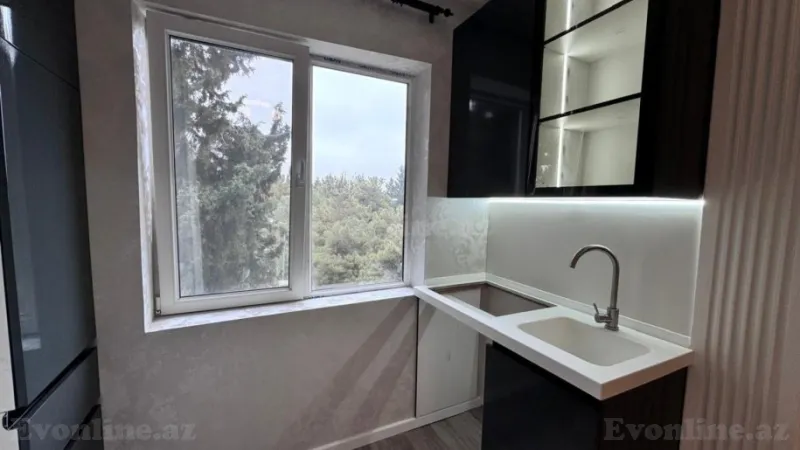 Satılır 2 otaqlı Mənzil Köhnə tikili 40 m² 7-ci mikrorayon - şəkil 8