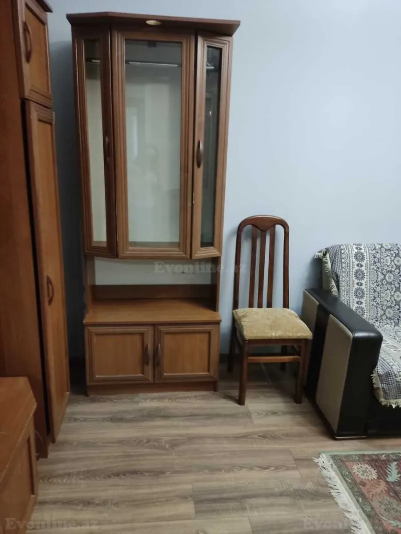 Kirayə verilir 2 otaqlı Mənzil Köhnə tikili 40 m² 4-cü mikrorayon - şəkil 4