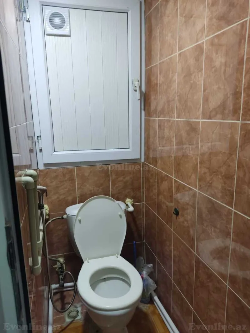 Kirayə verilir 2 otaqlı Mənzil Köhnə tikili 40 m² 4-cü mikrorayon - şəkil 8