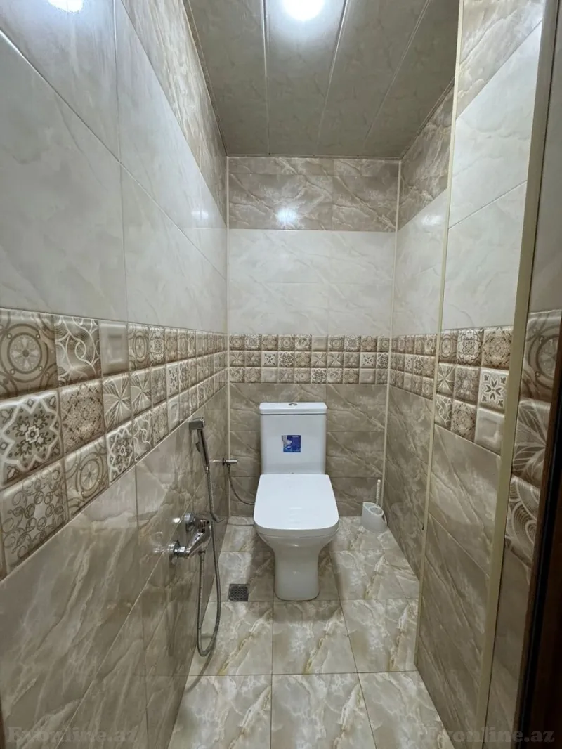 Kirayə verilir 4 otaqlı Mənzil Köhnə tikili 110 m² Neftçilər m. - şəkil 15