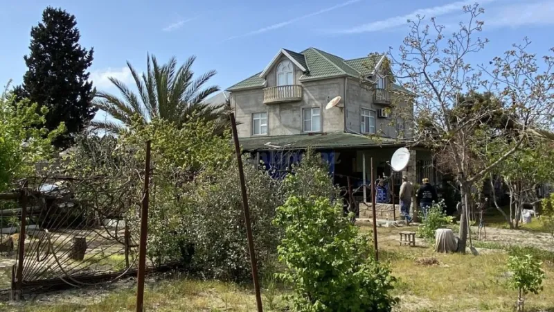 Torpaq Saray Satılır