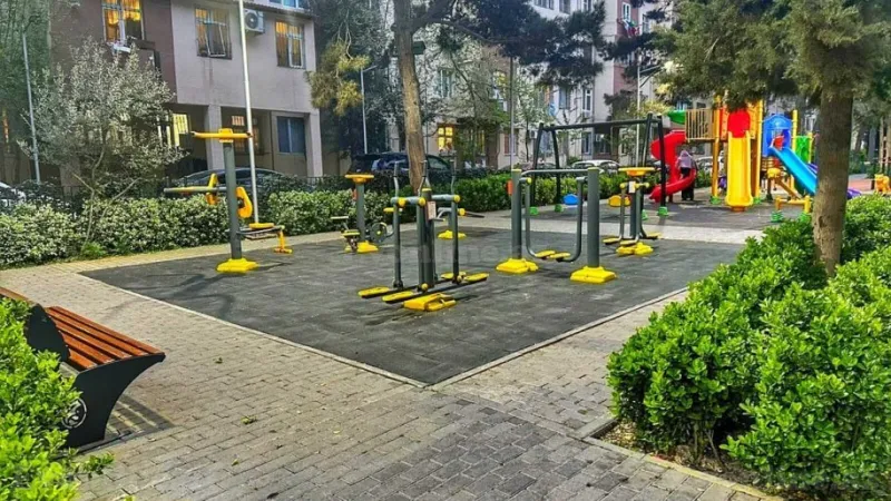 2 otaqlı Mənzil 55 m² Qara Qarayev m. Satılır