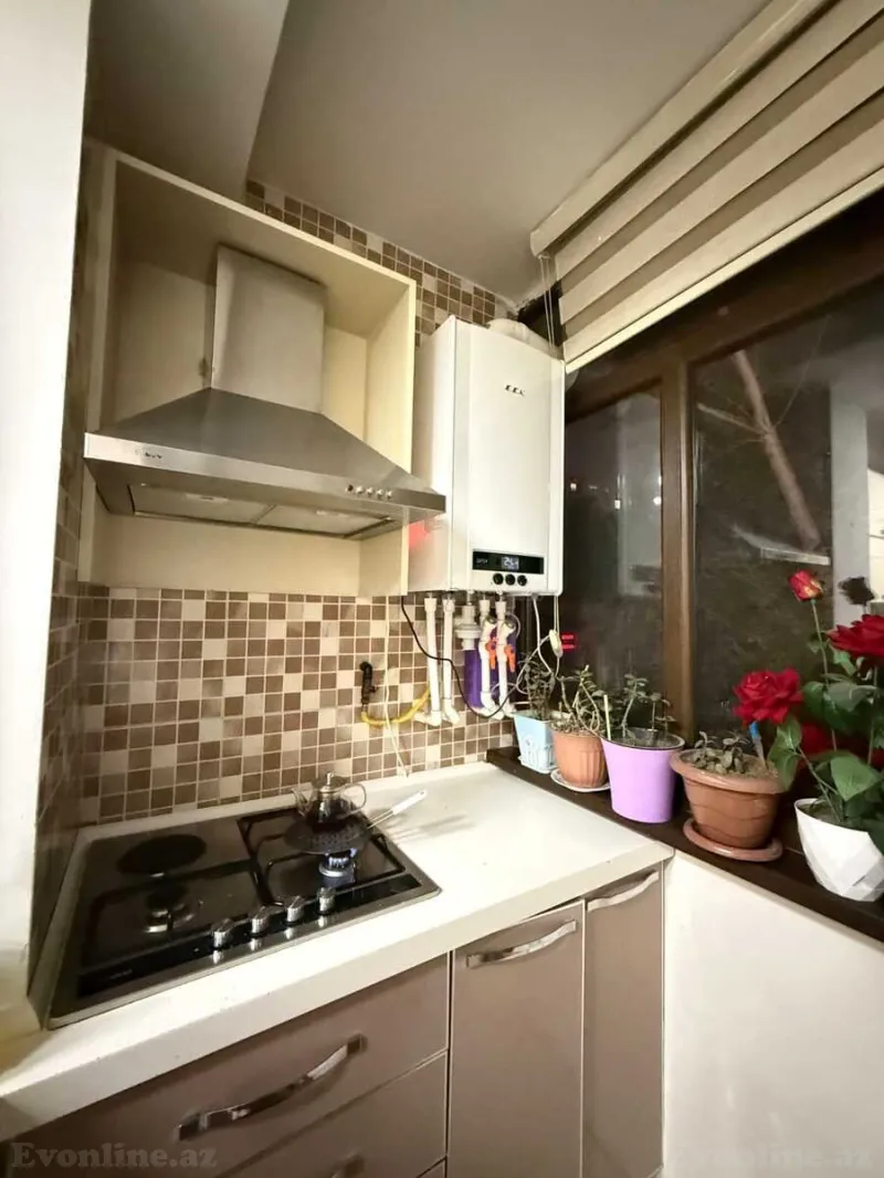 Satılır 3 otaqlı Mənzil Köhnə tikili 90 m² 8-ci mikrorayon - şəkil 9