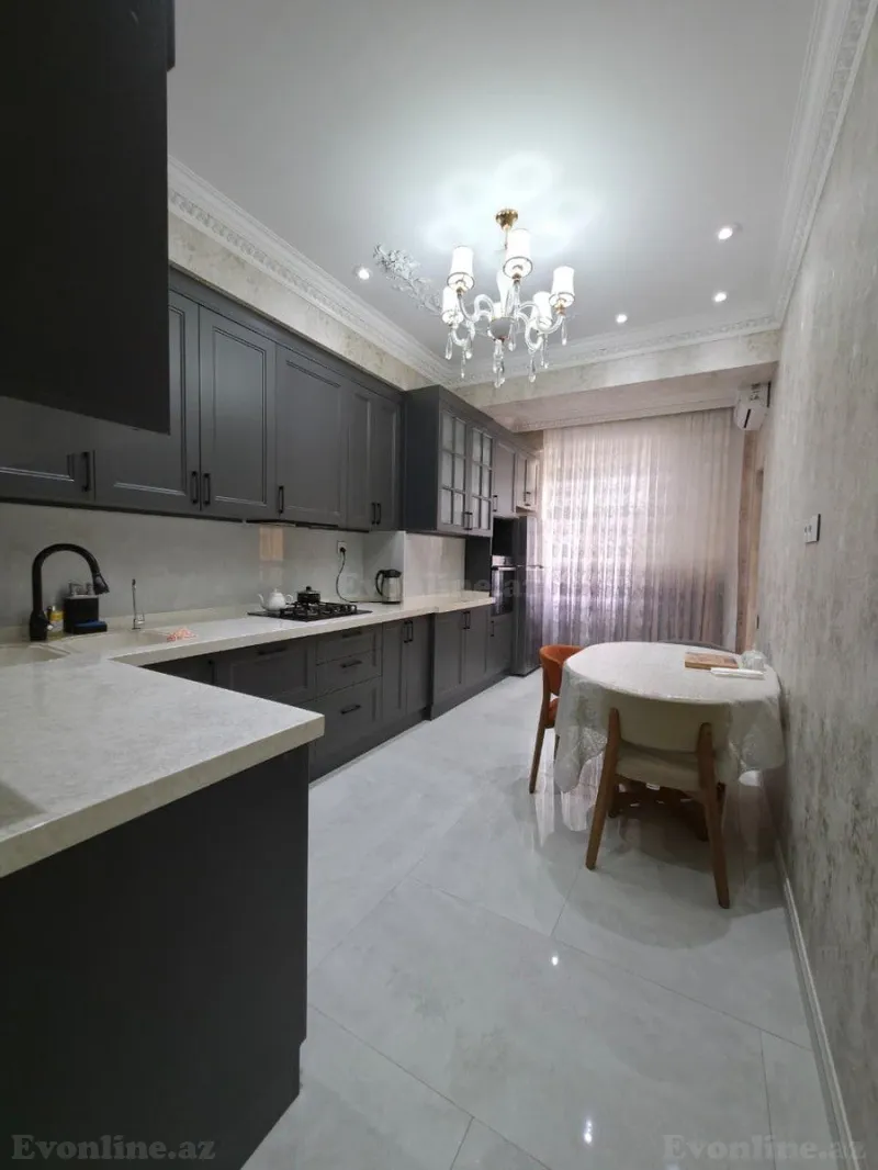 Satılır 3 otaqlı Mənzil Yeni tikili 120 m² İnşaatçılar m. - şəkil 11