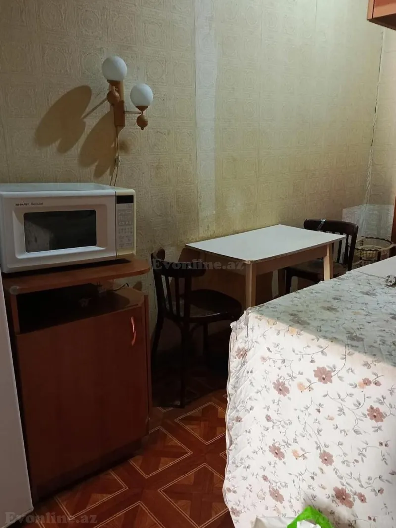 Kirayə verilir 2 otaqlı Mənzil Köhnə tikili 60 m² İçərişəhər m. - şəkil 6