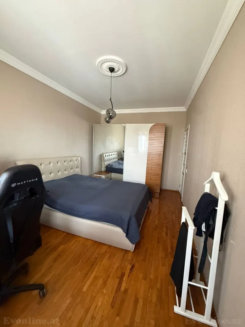 Satılır 3 otaqlı Mənzil Köhnə tikili 85 m² Yeni Yasamal - şəkil 9