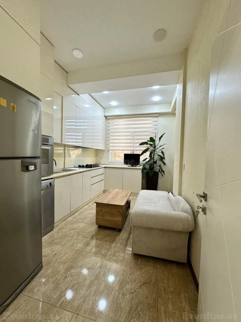 Satılır 2 otaqlı Mənzil Yeni tikili 95 m² 8-ci mikrorayon - şəkil 4