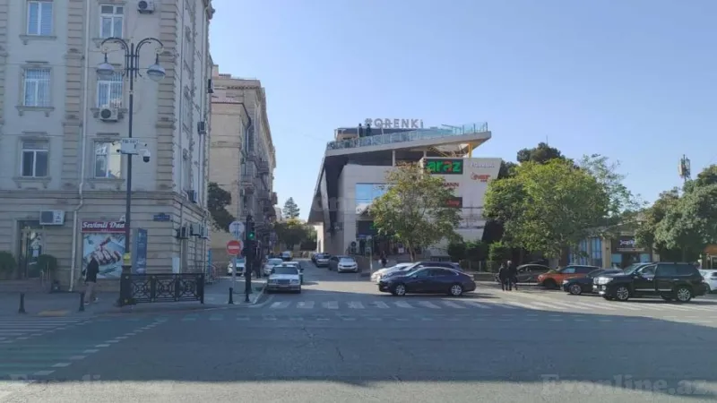 3 otaqlı Mənzil 80 m² Yasamal Kirayə verilir