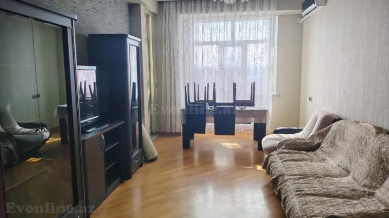 2 otaqlı Mənzil 100 m² Xətai r. Kirayə verilir