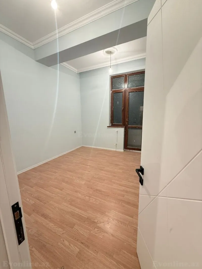 Satılır 4 otaqlı Mənzil Yeni tikili 129 m² Nəsimi r. - şəkil 13