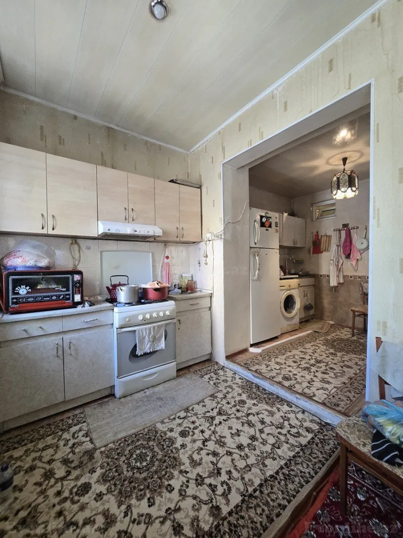 Satılır 4 otaqlı Mənzil Köhnə tikili 110 m² Nizami m. - şəkil 2