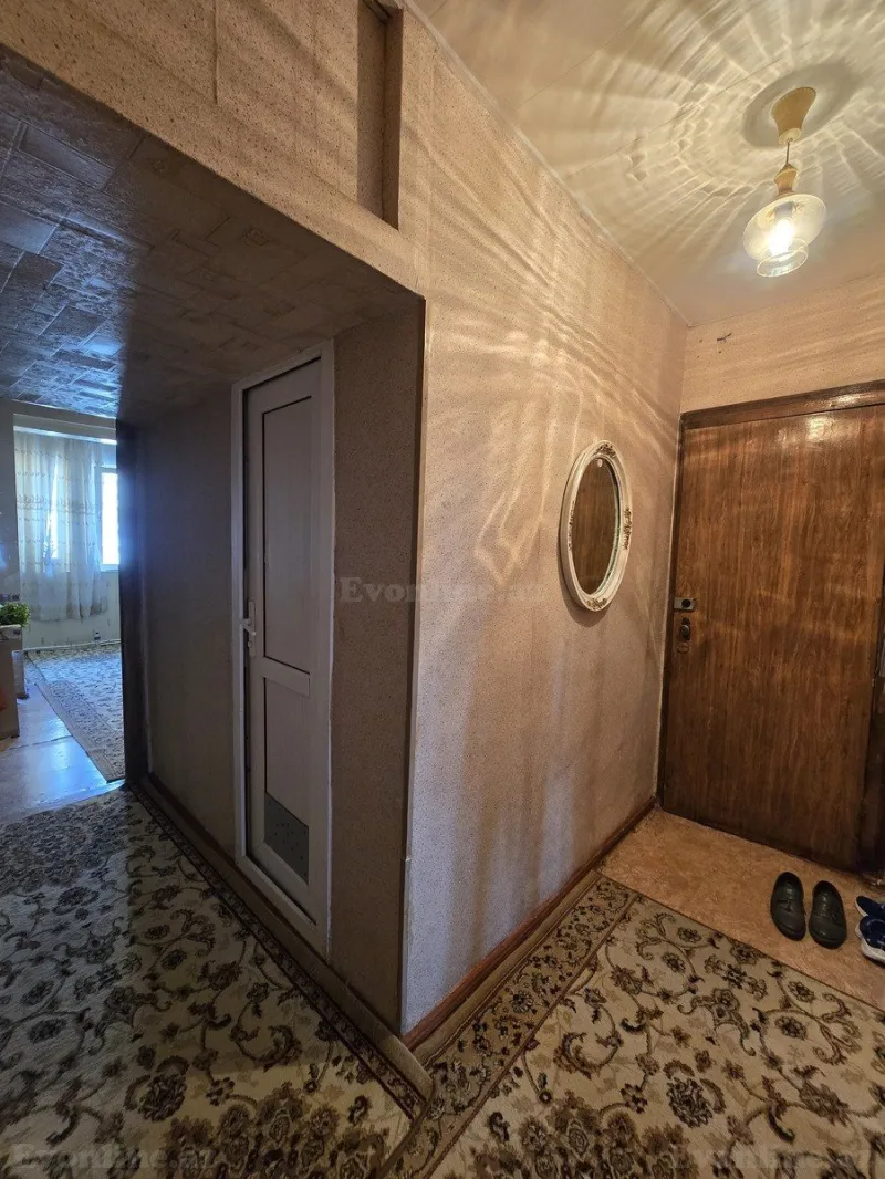 Satılır 4 otaqlı Mənzil Köhnə tikili 110 m² Nizami m. - şəkil 8