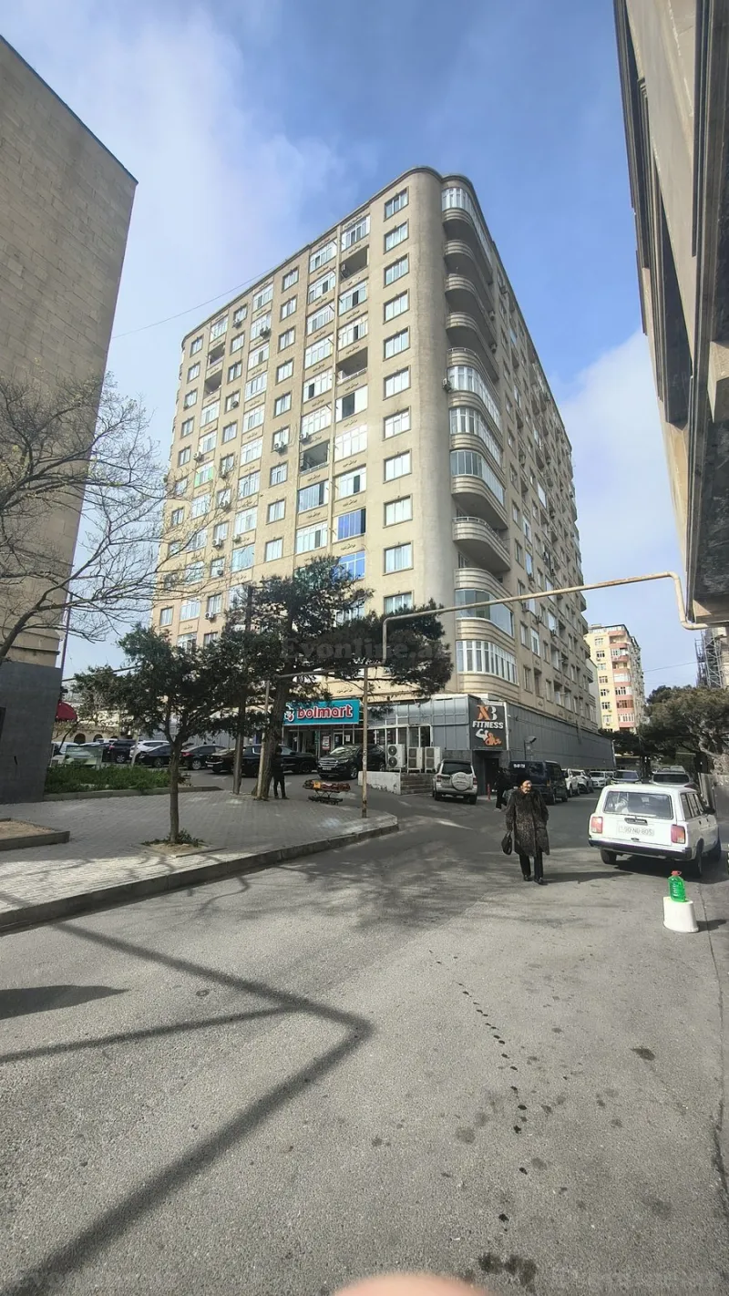 Satılır 4 otaqlı Mənzil Yeni tikili 164 m² Badamdar - şəkil 2