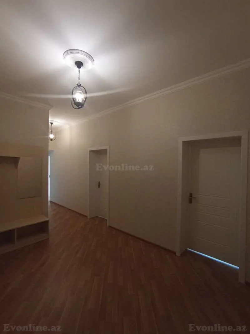 Kirayə verilir 3 otaqlı Mənzil Yeni tikili 130 m² Səbail r. - şəkil 8