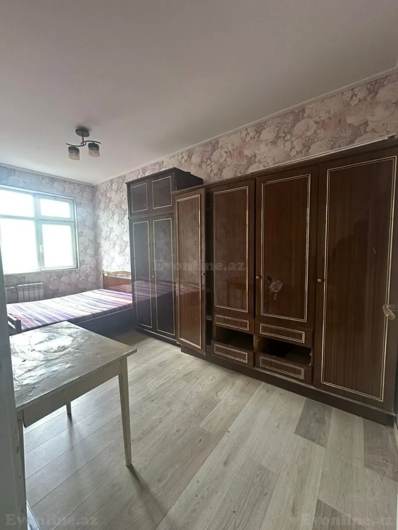 Kirayə verilir 2 otaqlı Mənzil Köhnə tikili 50 m² 7-ci mikrorayon - şəkil 4