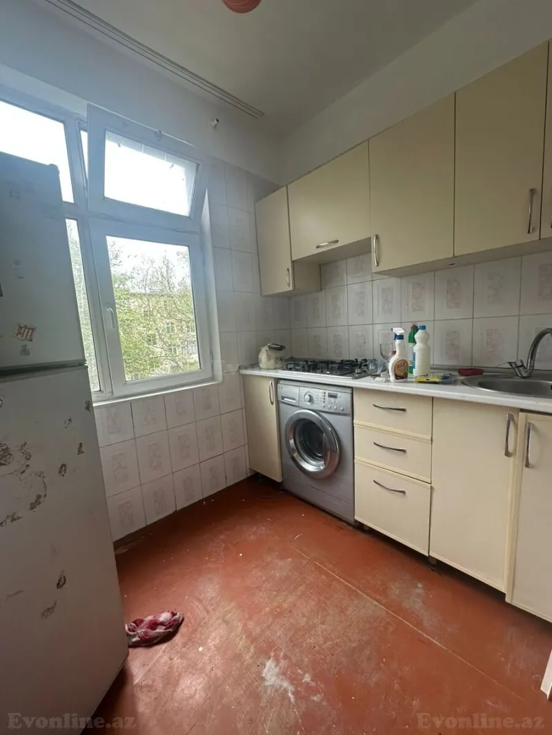 Kirayə verilir 2 otaqlı Mənzil Köhnə tikili 50 m² 7-ci mikrorayon - şəkil 6