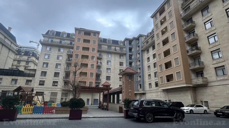 2 otaqlı Mənzil 98 m² Xətai m. Satılır