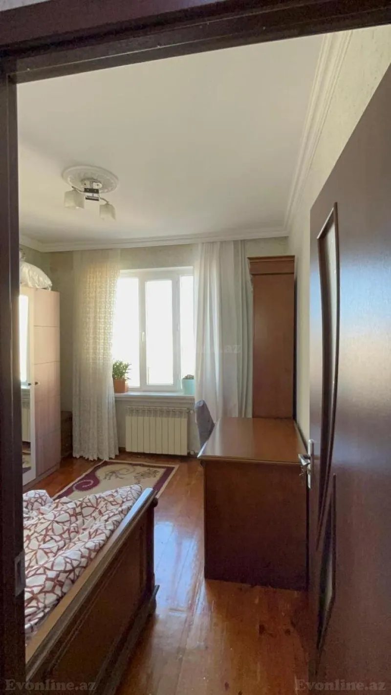 Satılır 5 otaqlı Mənzil Köhnə tikili 100 m² Həzi Aslanov - şəkil 5