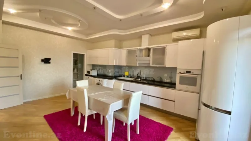 Kirayə verilir 3 otaqlı Mənzil Yeni tikili 145 m² Xətai m. - şəkil 10