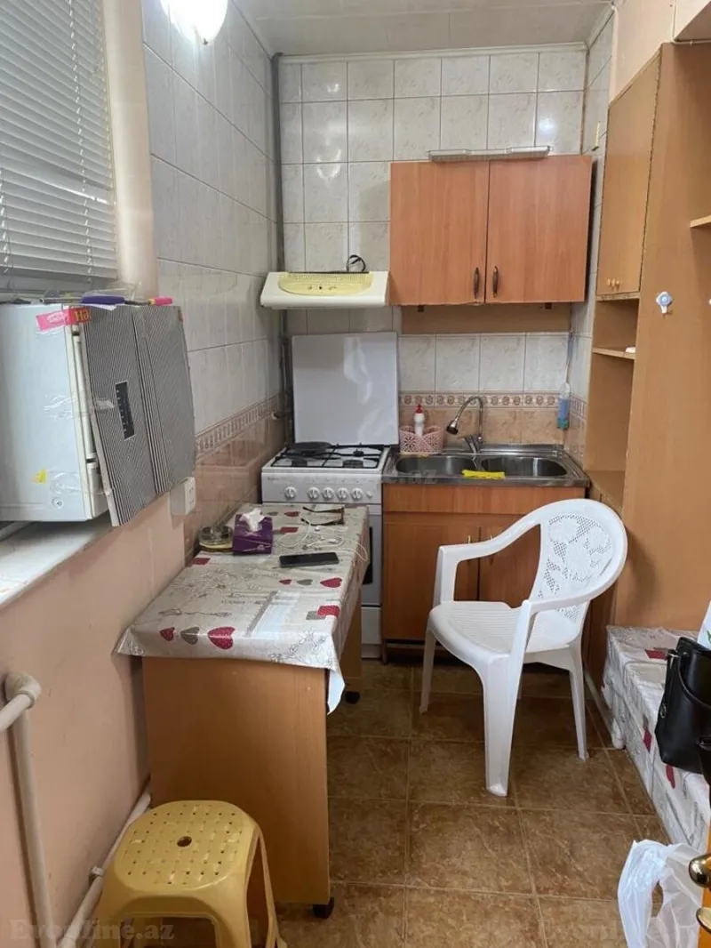 Kirayə verilir 2 otaqlı Mənzil Köhnə tikili 45 m² İnşaatçılar m. - şəkil 6
