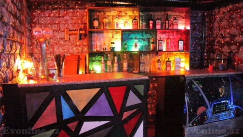 Kirayə verilir Obyekt 100 m² İçərişəhər m. - şəkil 2