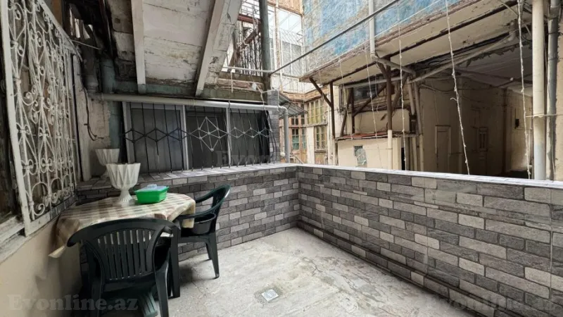 Satılır 3 otaqlı Mənzil Köhnə tikili 84 m² Sahil m. - şəkil 12