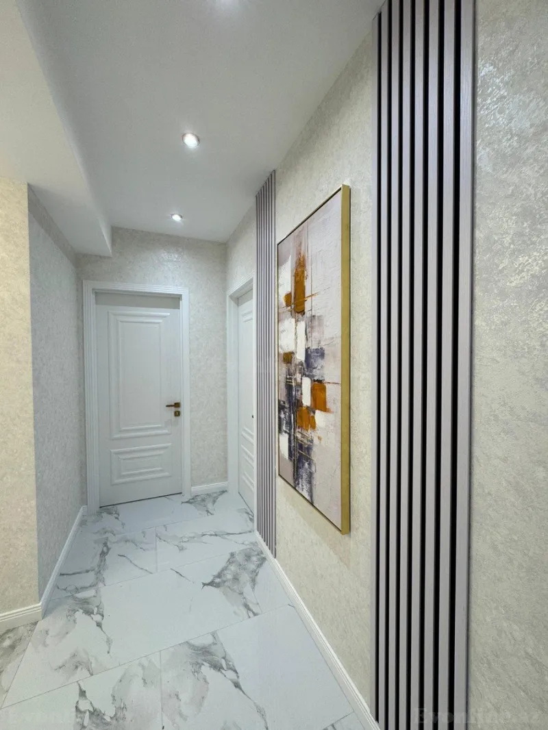 Satılır 4 otaqlı Mənzil Yeni tikili 110 m² Azadlıq prospekti m. - şəkil 20