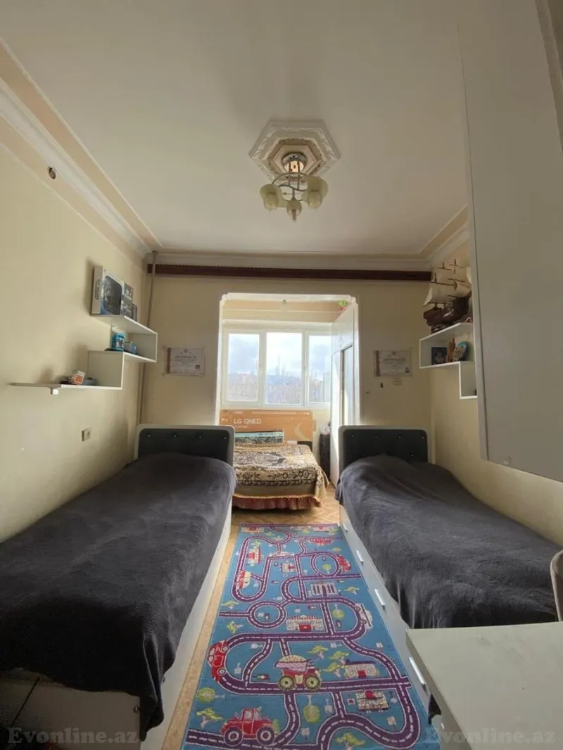 Satılır 3 otaqlı Mənzil Köhnə tikili 75 m² Qaraçuxur - şəkil 3