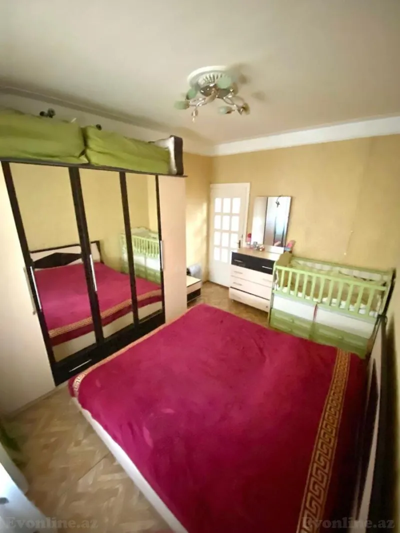 Satılır 3 otaqlı Mənzil Köhnə tikili 75 m² Qaraçuxur - şəkil 8