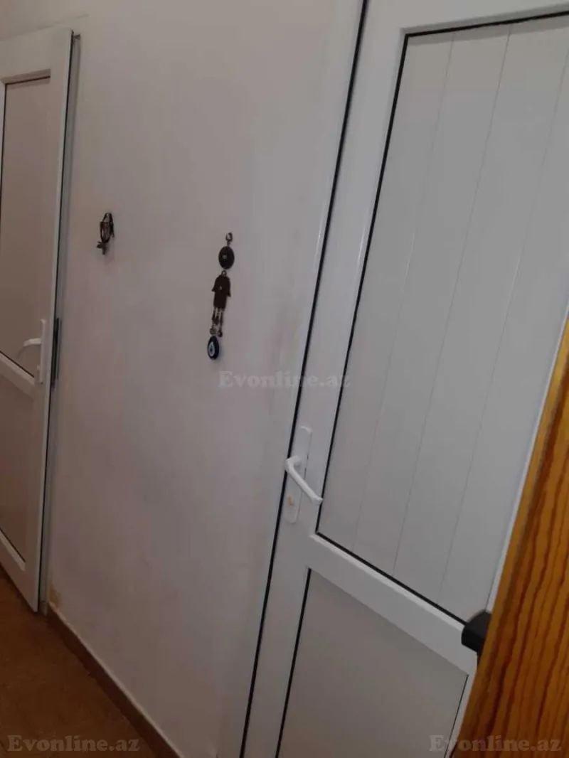 Kirayə verilir 2 otaqlı Mənzil Köhnə tikili 50 m² 9-cu mikrorayon - şəkil 3