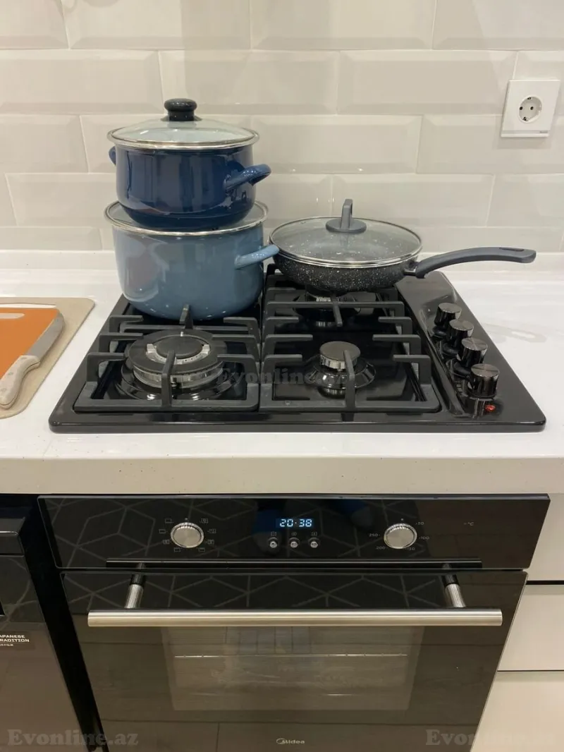 Kirayə verilir 2 otaqlı Mənzil Yeni tikili 80 m² İçərişəhər m. - şəkil 8