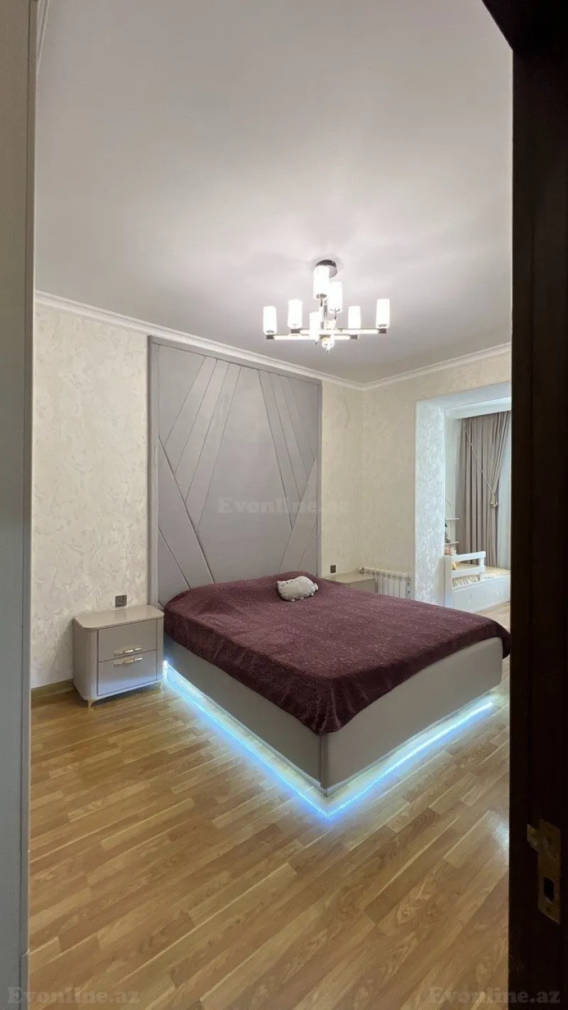 Satılır 2 otaqlı Mənzil Köhnə tikili 70 m² İçərişəhər m. - şəkil 12