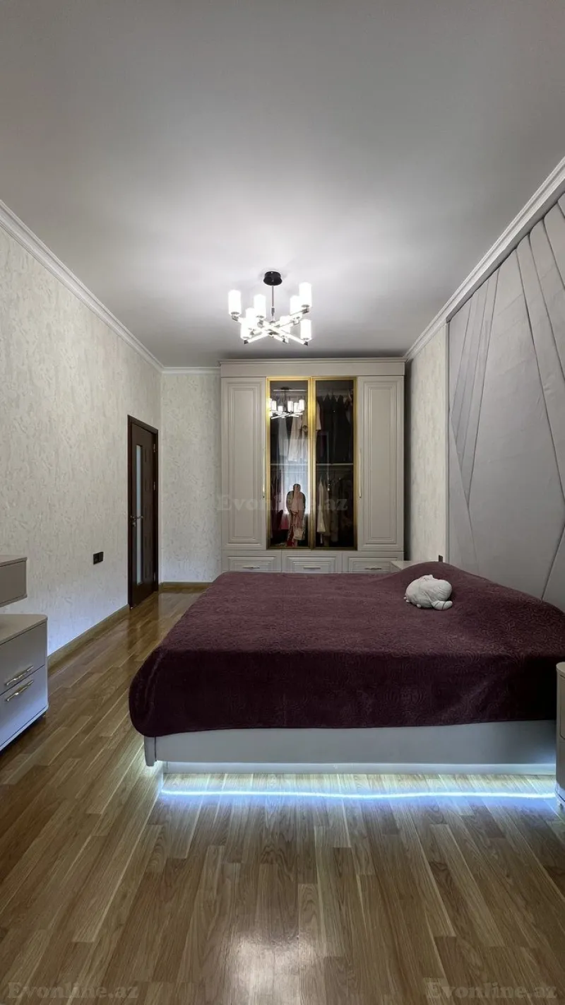 Satılır 2 otaqlı Mənzil Köhnə tikili 70 m² İçərişəhər m. - şəkil 16