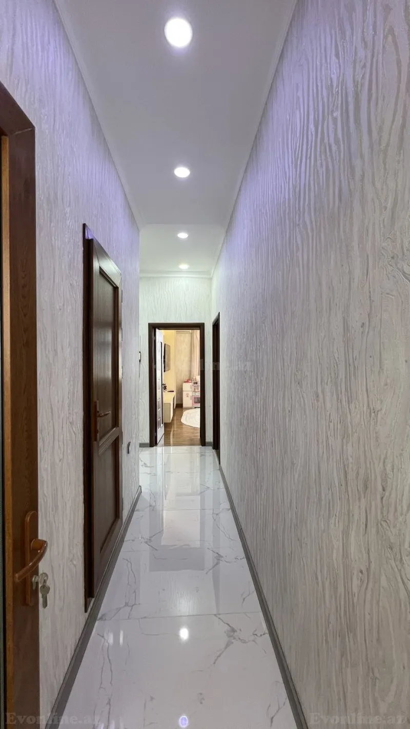 Satılır 2 otaqlı Mənzil Köhnə tikili 70 m² İçərişəhər m. - şəkil 27