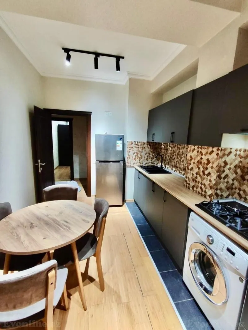 Kirayə verilir 2 otaqlı Mənzil Yeni tikili 80 m² Nəsimi m. - şəkil 5