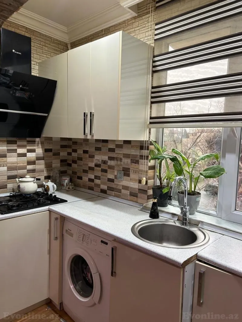 2 otaqlı Mənzil 55 m² 7-ci mikrorayon Satılır