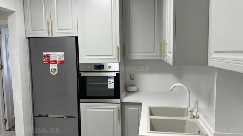 Kirayə verilir 2 otaqlı Mənzil Yeni tikili 74 m² Nərimanov r. - şəkil 8