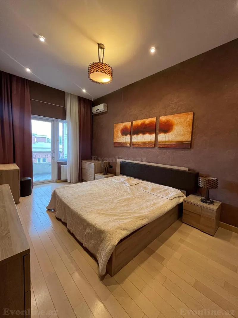 Kirayə verilir 3 otaqlı Mənzil Yeni tikili 138 m² Nəsimi r. - şəkil 7