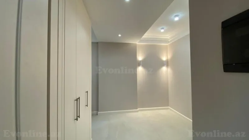 Kirayə verilir 3 otaqlı Mənzil Yeni tikili 137 m² Nəriman Nərimanov m. - şəkil 18