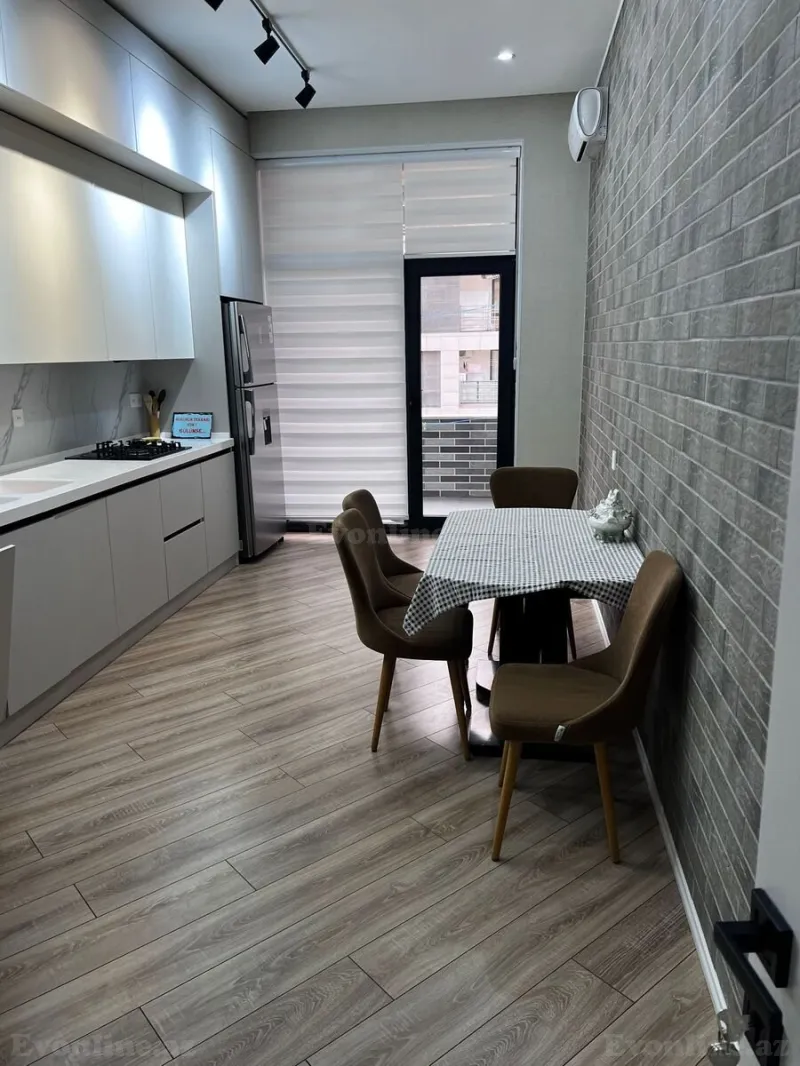 Kirayə verilir 3 otaqlı Mənzil Yeni tikili 122 m² 28 May m. - şəkil 10