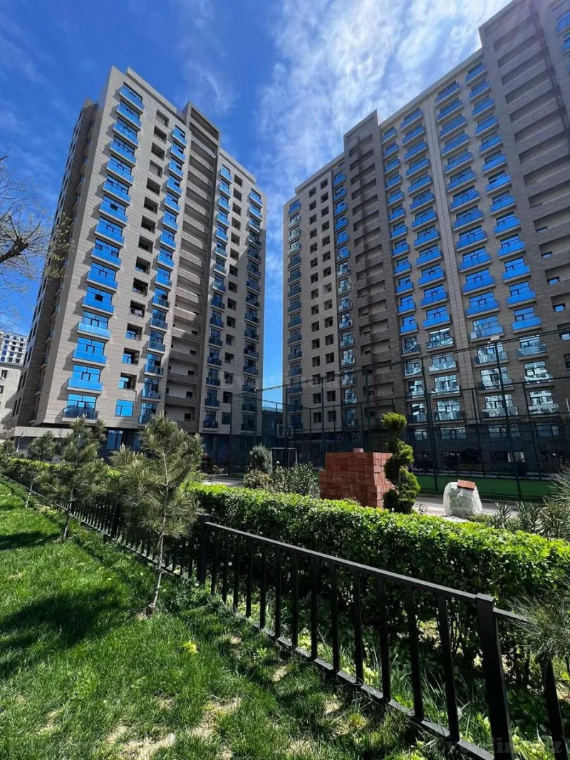 Kirayə verilir 3 otaqlı Mənzil Yeni tikili 122 m² 28 May m. - şəkil 20