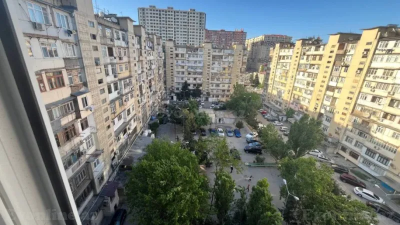 Satılır 4 otaqlı Mənzil Köhnə tikili 90 m² Yeni Yasamal - şəkil 2