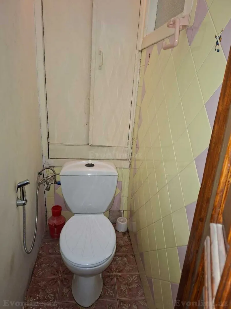 Kirayə verilir 2 otaqlı Mənzil Köhnə tikili 60 m² 9-cu mikrorayon - şəkil 2