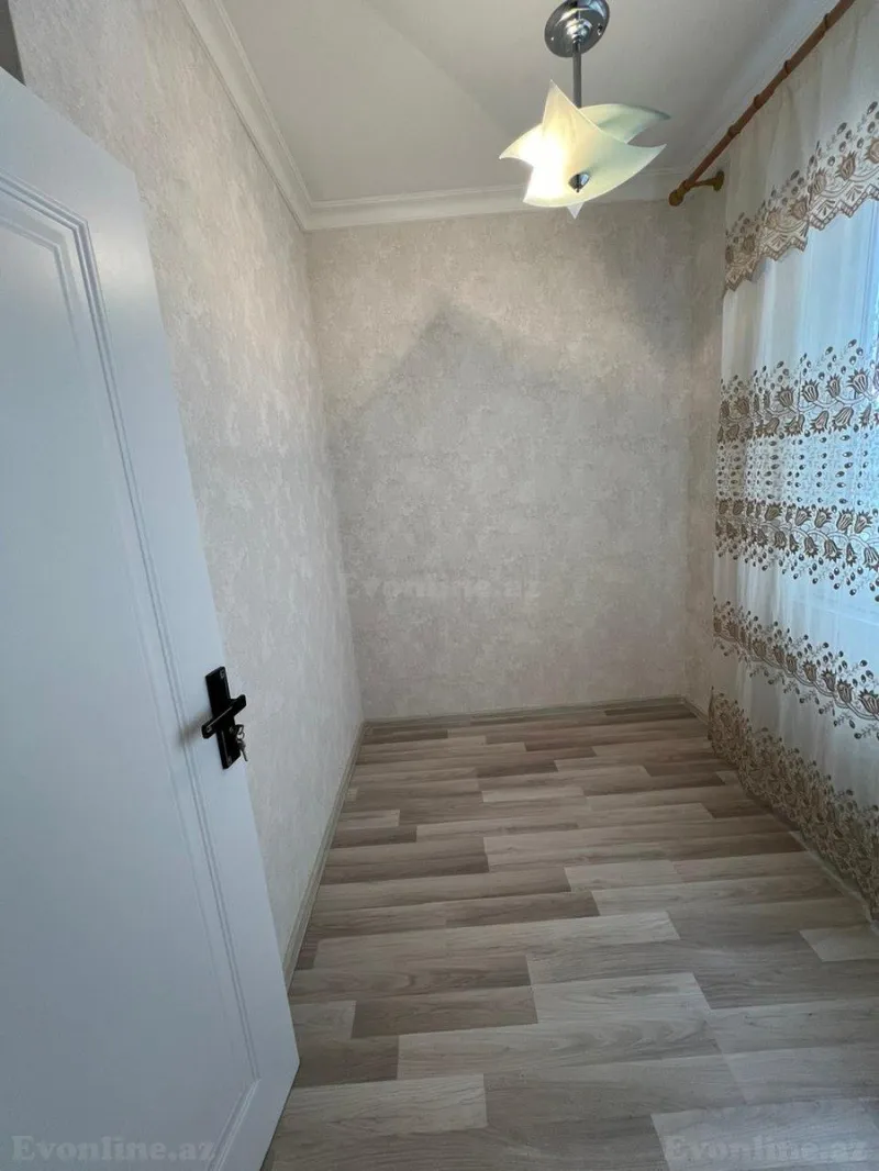 Satılır 2 otaqlı Mənzil Köhnə tikili 45 m² 4-cü mikrorayon - şəkil 6